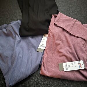 💥(3) 32 Degrees Turtlenecks